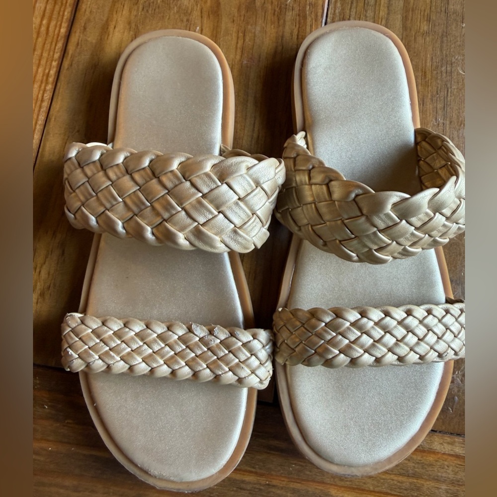 Girls Double-Strap Slide Sandals — Champagne